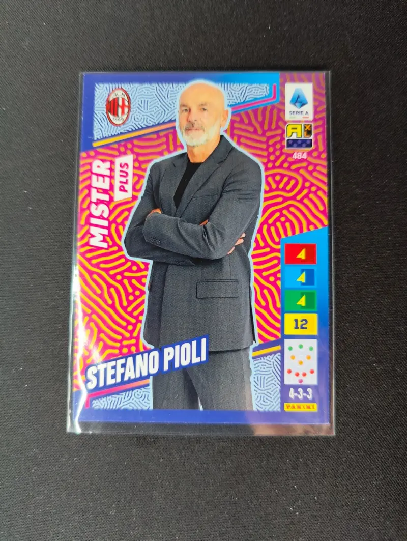 Mister Plus Stefano Pioli - Panini Adrenalyn 2023-2024 N°484 - Vista 1