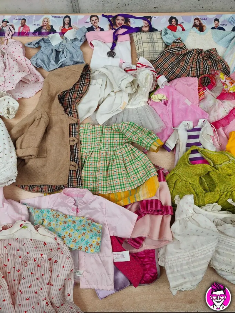 Lotto Grande di Vestiti per Bambole Doll Grandi - Vista 1