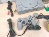 Miniatura 2 per Console - Sony PlayStation 1 - SCPH-5552 Testato Funzionante con Accessori e Giochi #06