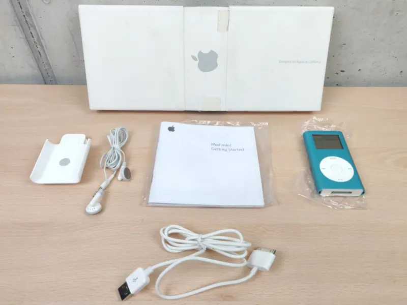 iPod Mini Apple 2nd Generazione Blu 6GB Boxed - Vista 1