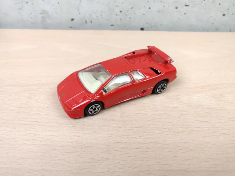 Lamborghini Diablo 1/43 - Burago Italy - Vista 1