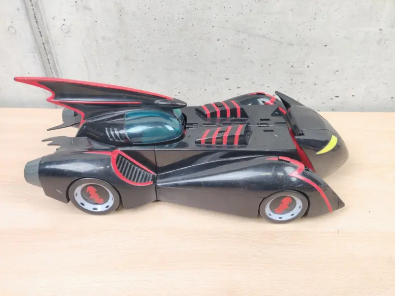 Batmobile DC Comics S09 Auto Batman - Vista 1
