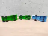Miniatura 2 per Lotto Tre Mezzi Vintage in Plastica