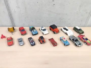 Reperto originale Lotto Vecchie Macchinine Polistil, Matchbox, Hotwheels, Etc... - Condizioni USATO CIB