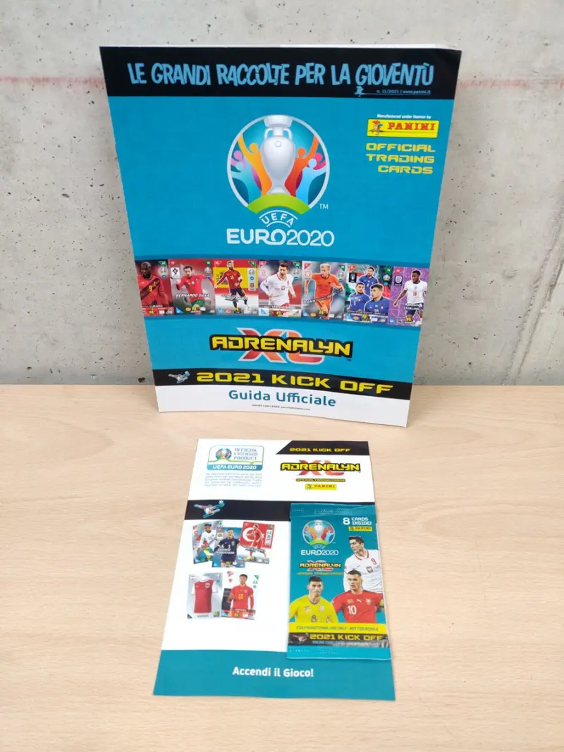 Album Figurine Euro 2020 Adrelayn 2021 Kick Off Guida Ufficiale + Bustina 8 Cards - Nuovo - Vista 1