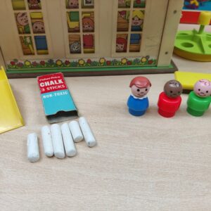 Miniatura 7 per Fisher Price Play Family School - Usato con Scatola Box