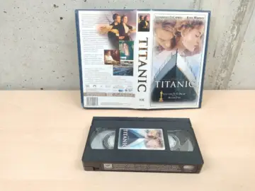 Reperto originale Titanic - VHS - Condizioni USATO CIB