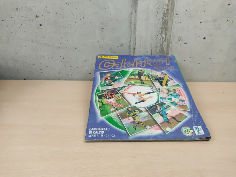 Album Figurine Calciatori Panini 2000 - Usato Completo - Vista 1