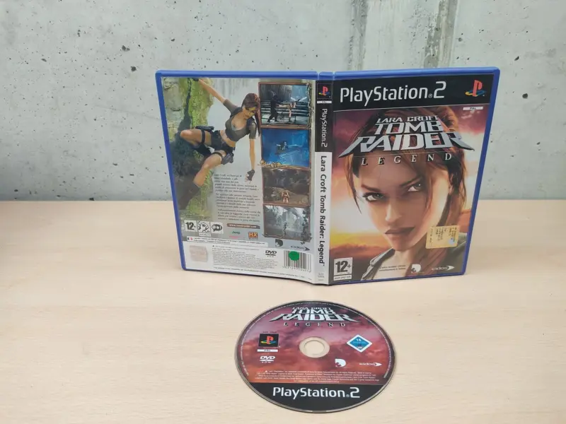 Lara Croft Tomb Raider Legend - PlayStation 2 PS2 - PAL ITA - Vista 1