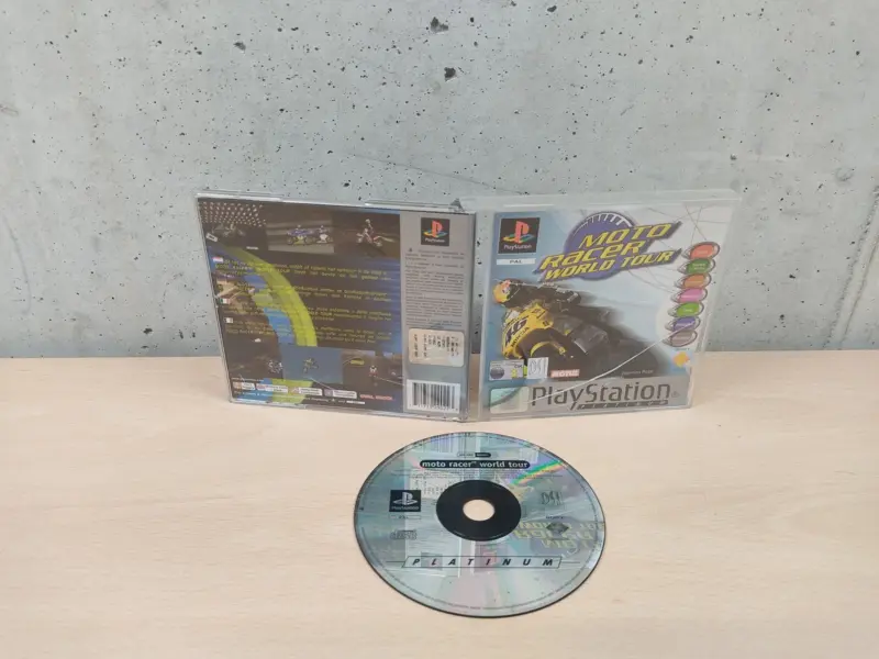 Moto Racer World Tour Platinum - PlayStation 1 PS1 - PAL ITA - Vista 1