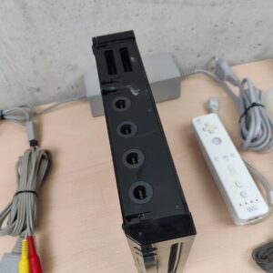 Miniatura 4 per Nintendo Wii Nera Console con Vari Accessori - Testato e Funzionante RVL-001