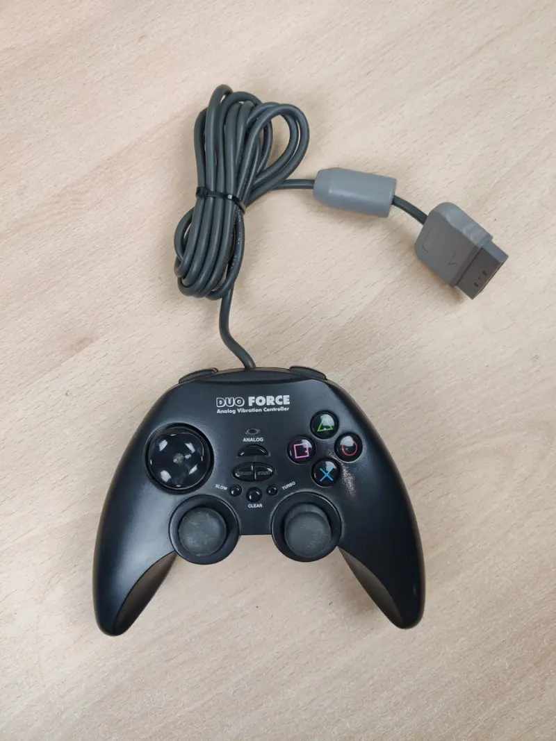 Controller Duo Force PS1 Nero - Usato - Vista 1