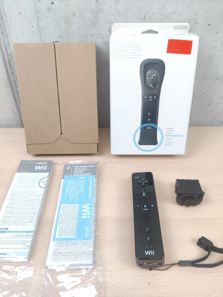 Controller Telecomando Wii Nero + Wii Motion Plus con Scatola - Nintendo Wii Originale - Vista 1