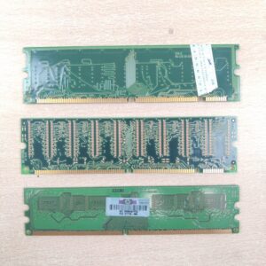 Miniatura 2 per 3 Banchi di RAM DDR DDR2 PC100 Vecchi PC Non Testati