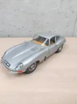 Miniatura 3 per Jaguar E Coupe 1961 Grigia 1:18 Burago