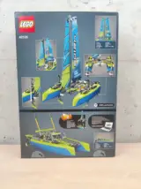 Miniatura 2 per LEGO Technic 42105 - Catamarano da Regata Nuovo MISB