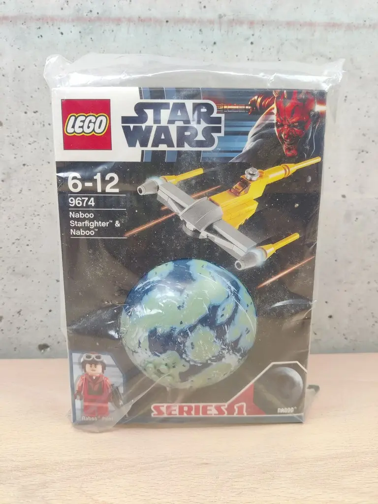 LEGO Star Wars 9674 - Naboo Starfighter e Naboo Nuovo e Sigillato - Vista 1