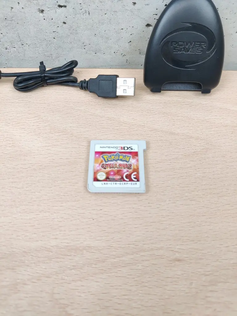 Pokemon Omega Ruby + Power Saves - Nintendo 3DS - PAL EUR - Vista 1