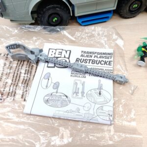 Miniatura 3 per Ben 10 Transforming Alien Playset Rustbucket Camion Trasformabile