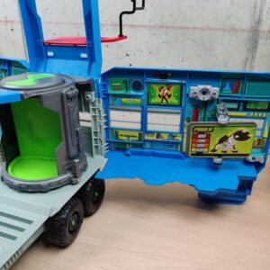 Miniatura 9 per Ben 10 Transforming Alien Playset Rustbucket Camion Trasformabile