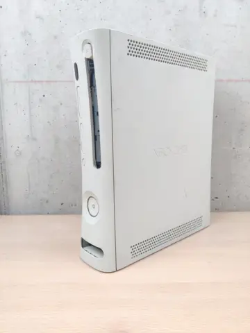 Reperto originale Xbox 360 Console Microsoft Bianca - Non Si Apre lo Sportellino Video Va - Venduto Non Funzionante - Condizioni USATO TESTATO 100% CIB