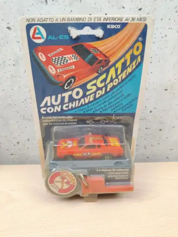 Reperto originale Auto Scatto con Chiave di Potenza Modellino Diecast Vintage Anni 80' Nuovo #02 - Condizioni NUOVO / SIGILLATO CIB