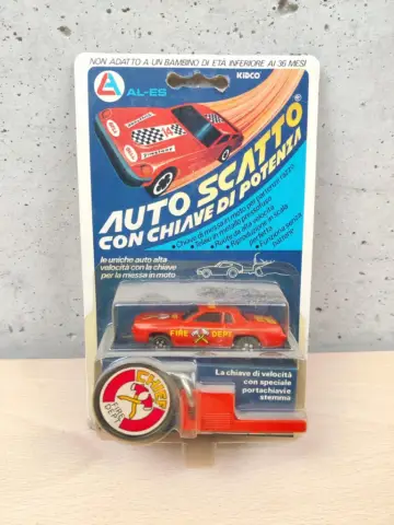 Reperto originale Auto Scatto con Chiave di Potenza Modellino Diecast Vintage Anni 80' Nuovo #04 - Condizioni NUOVO / SIGILLATO CIB