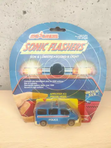 Reperto originale Sonic Flashers Van Police Department Majorette 1989 Sonic Flashers Van Police Department Nuovo (1989) - Condizioni NUOVO / SIGILLATO CIB