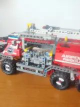 Miniatura 5 per LEGO Technic 42068 Airport Rescue Vehicle Completo al 95%