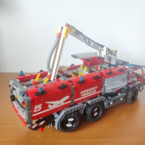 Miniatura 7 per LEGO Technic 42068 Airport Rescue Vehicle Completo al 95%