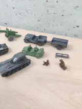 Miniatura 4 per Mezzi Militari Tank Camion Jeeep Etc Vintage Made Germany e Italy