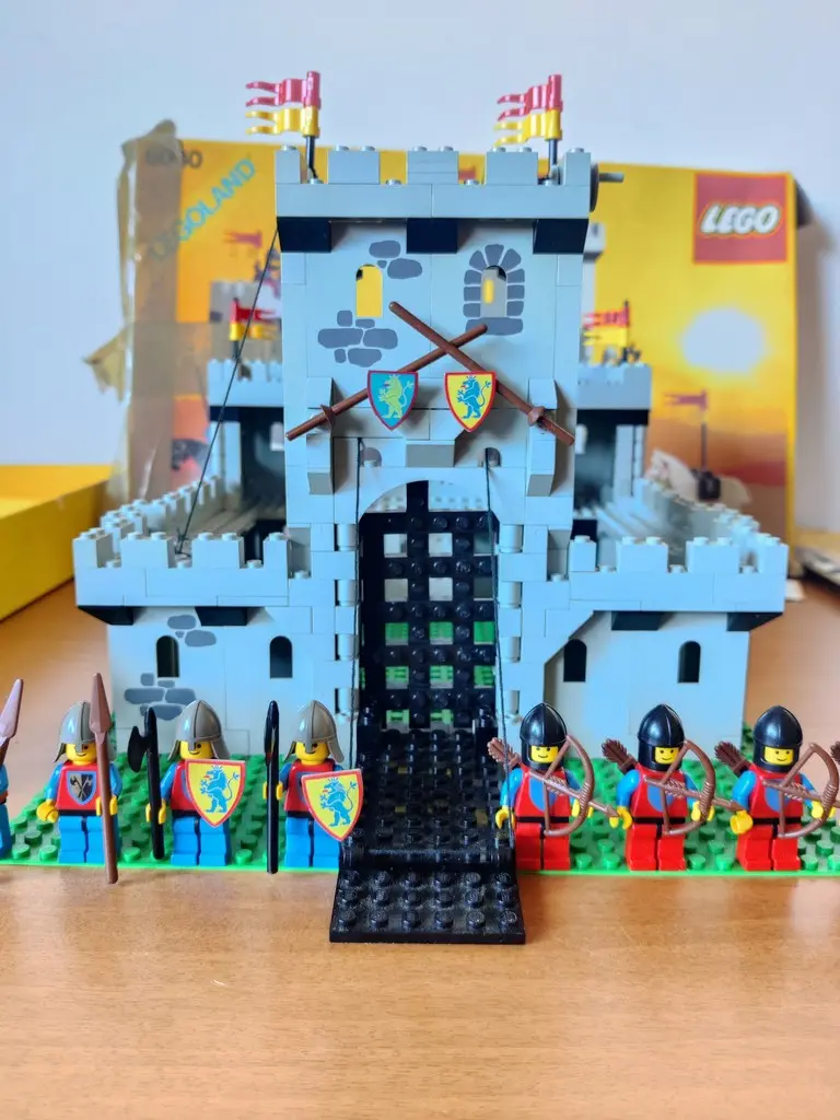 LEGO 6080 - Legoland - Castello del Re King's Castle - Vintage 1984 Usato Completo - Vista 1