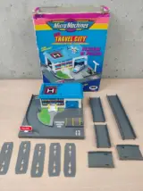 Miniatura 1 per Micro Machines Super Travel City Stazione di Polizia con Box