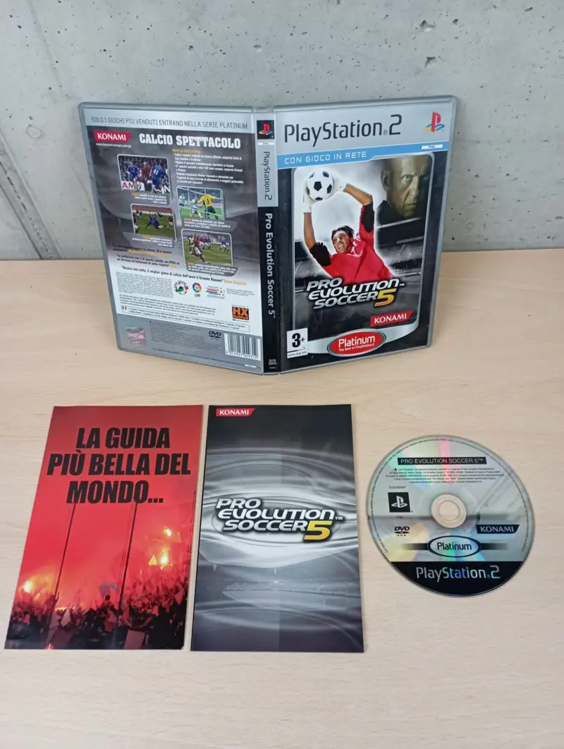 Pro Evolution Soccer 5 Platinum - PlayStation 2 PS2 - PAL ITA Completo CD Specchio - Vista 1