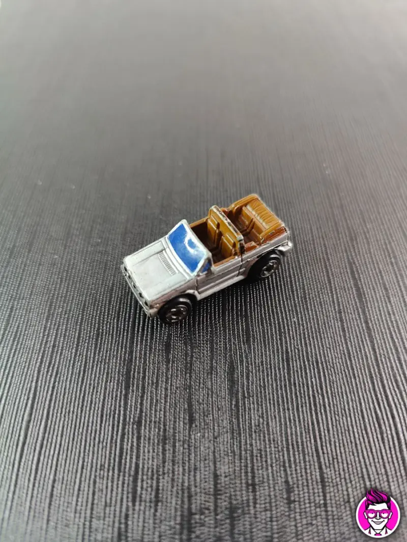 Volkswagen Rabbit - Micro Machines Galoob - 1/152 Cars Auto - Vista 1