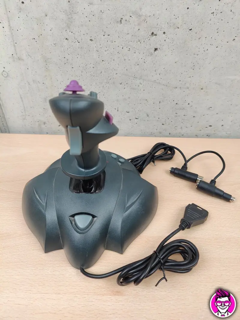 Joystick Typhoon ComboPro - Vintage PC - Vista 1