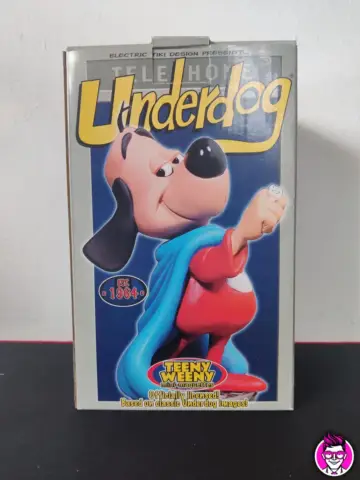 Reperto originale Underdog - Teeny Weeny - Electric Tiki Design Limited Edition Action Figure - Condizioni NUOVO / SIGILLATO CIB