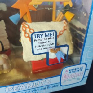 Miniatura 2 per Snoopy's Contest Winning Display - Peanuts - A Charlie Brown Christmas Action Figure
