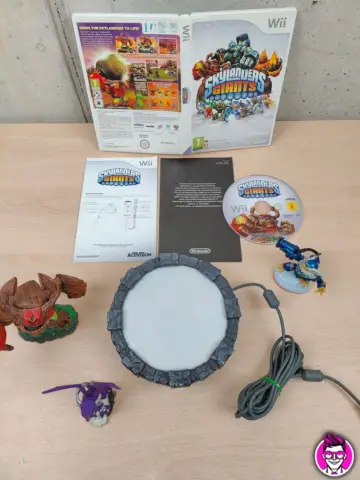 Reperto originale Skylanders Giants Gioco + Base + Personaggi - Nintendo Wii - Condizioni USATO TESTATO 100% CIB