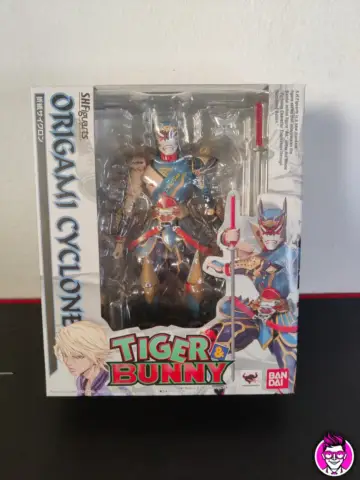 Reperto originale Origami Cyclone Tiger & Bunny - S.H.Figuarts - Bandai Statue Action Figure - Condizioni NUOVO / SIGILLATO CIB