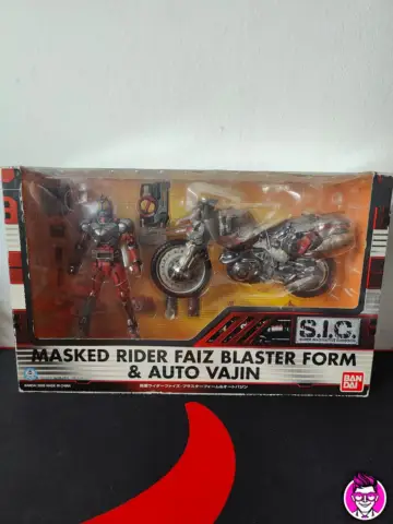 Reperto originale Masked Rider Faiz Blaster Form & Auto Vajin Super Imaginative Chogokin - Bandai Action Figures - Condizioni NUOVO / SIGILLATO CIB