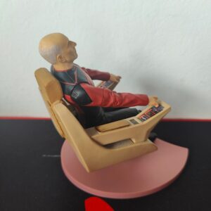 Miniatura 2 per Star Trek Captain Picard sulla Poltrona - Diamond Select Action Figure