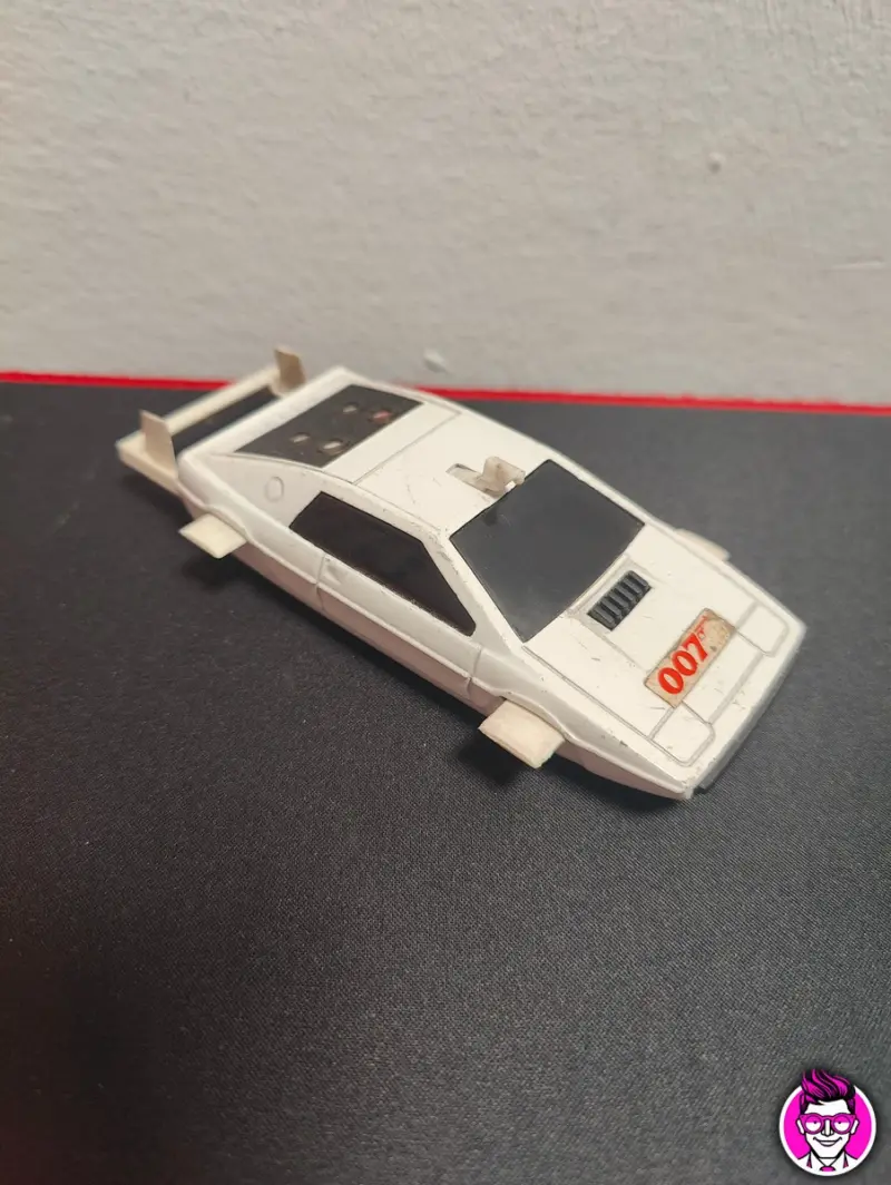 007 Lotus Esprit James Bond - Corgi Toys 1/36 Modellino Diecast - Vista 1
