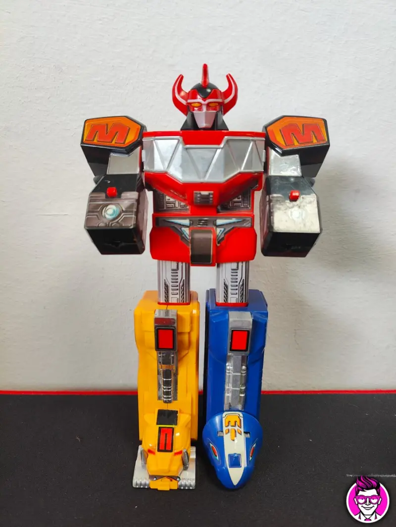 Robot Megazord : Power Rangers Mighty Morphin - Bandai 1991 Robot Action Figure - Vista 1