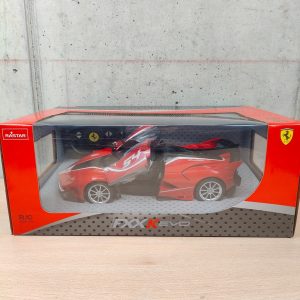 Ferrari FXXK Evo Telecomandata R/C - Rastar 1/14 Modellino Diecast Nuovo