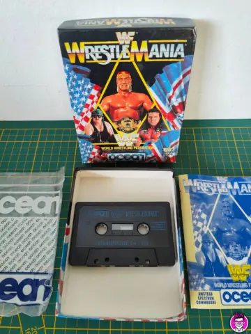 Reperto originale WWE Wrestle Mania Hulk Hogan - Ocean Commodore 64/128 CBM Amiga - Condizioni USATO CIB