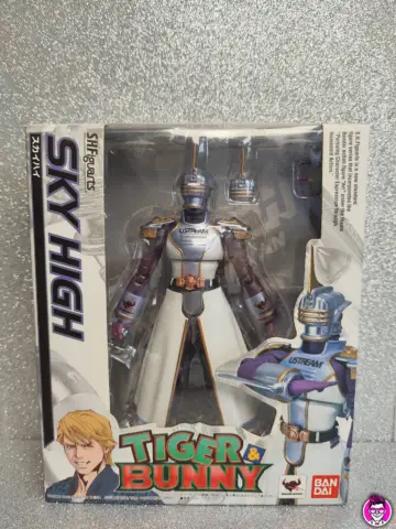 Reperto originale Tiger & Bunny Sky High - SH Figuarts Bandai Action Figure Robot Nuovo - Condizioni NUOVO / SIGILLATO CIB