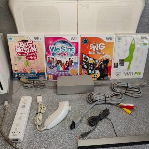 Nintendo Wii Console Bundle - Testato Funzionante