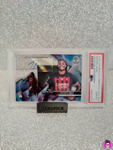 Reperto originale Rafael Leao Autografata Autograph Certified PSA 10 Crystal Premium - Champions League 2022-23 Topps Chrome AC Milan Calcio UEFA (2022) - Condizioni USATO CIB