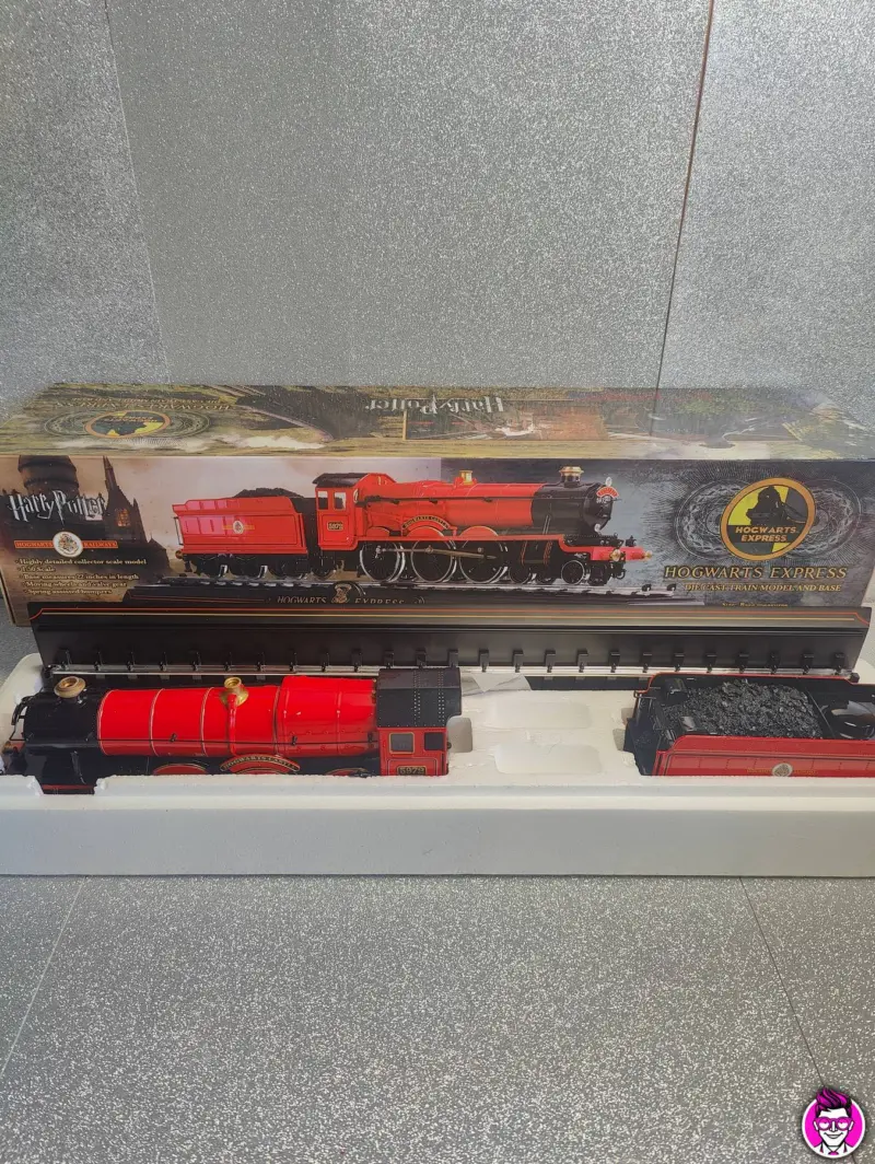 Hogwarts Express - Harry Potter Warner Bros - Scala 1:50 - Vista 1